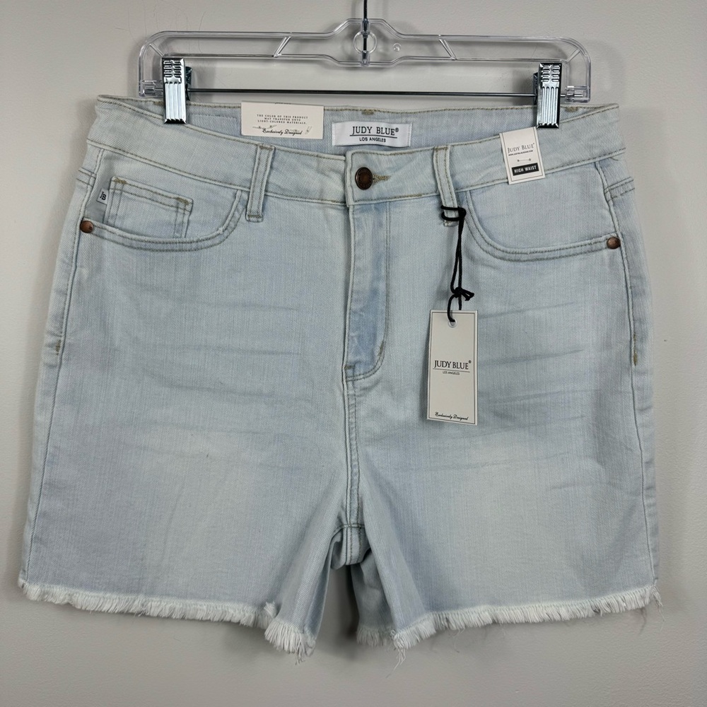Judy Blue Light Blue Denim Shorts NWT Size: XL